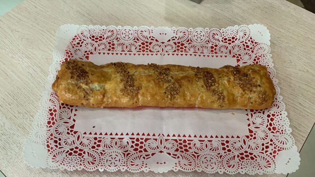 aple struden de manzana y pasas aple struden de manzana y pasas